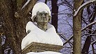 Bild: Denkmal im Schneebiene – Klick zum Vergrößern